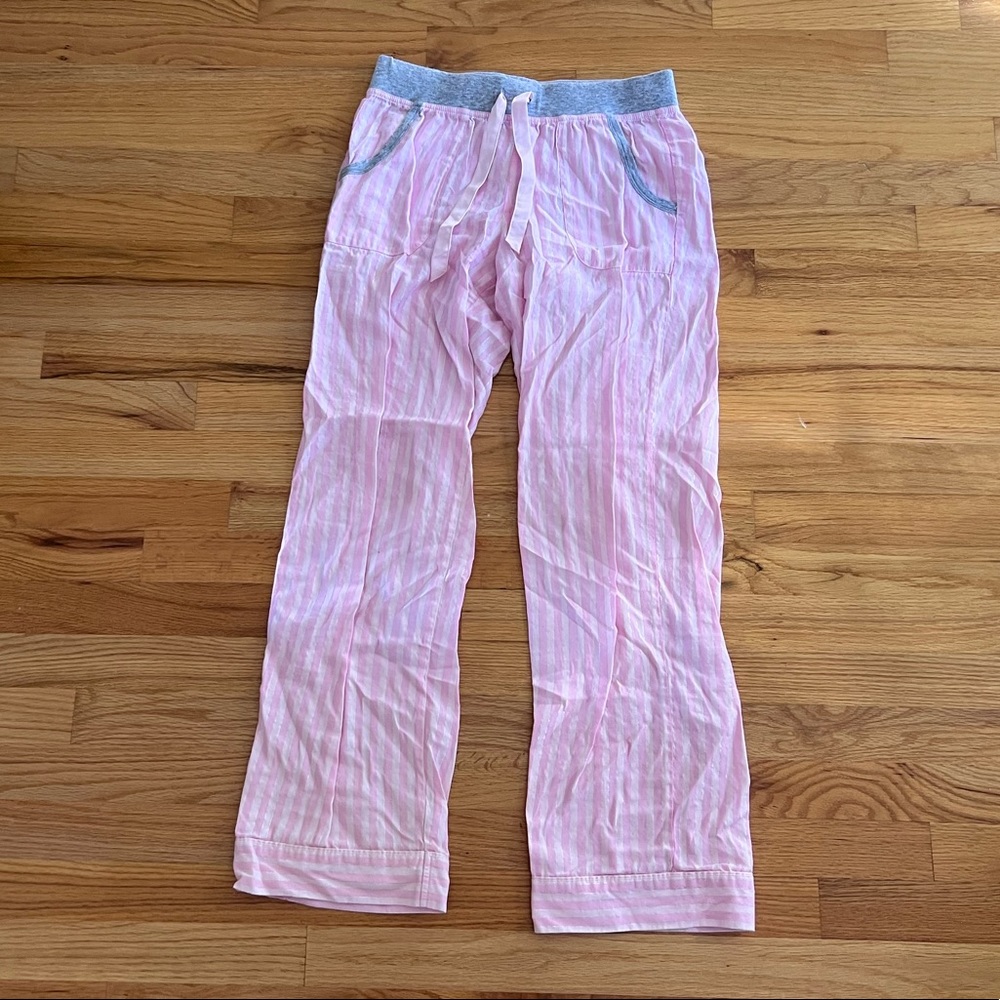 Classic pink striped Victoria’s Secret pajamas. Size XS
